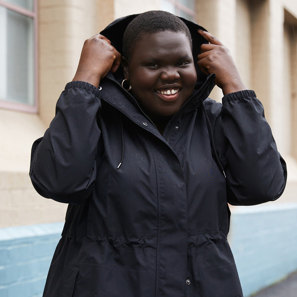 Amble_Outdoors_Womens_Raincoat_13.jpg