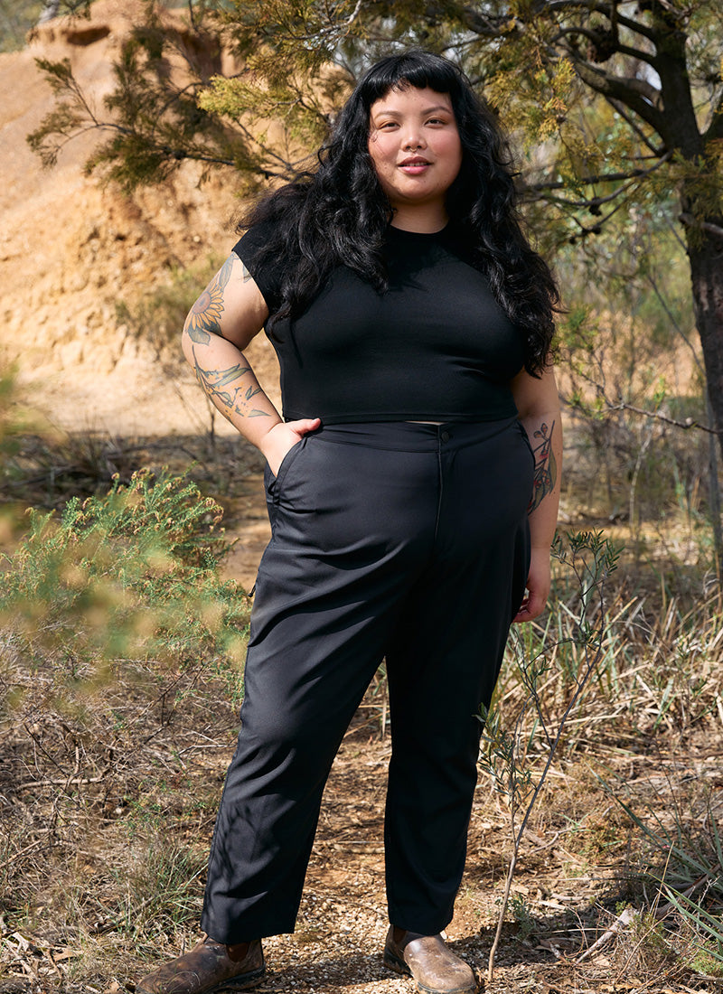 Terra Pant Short Length - Black